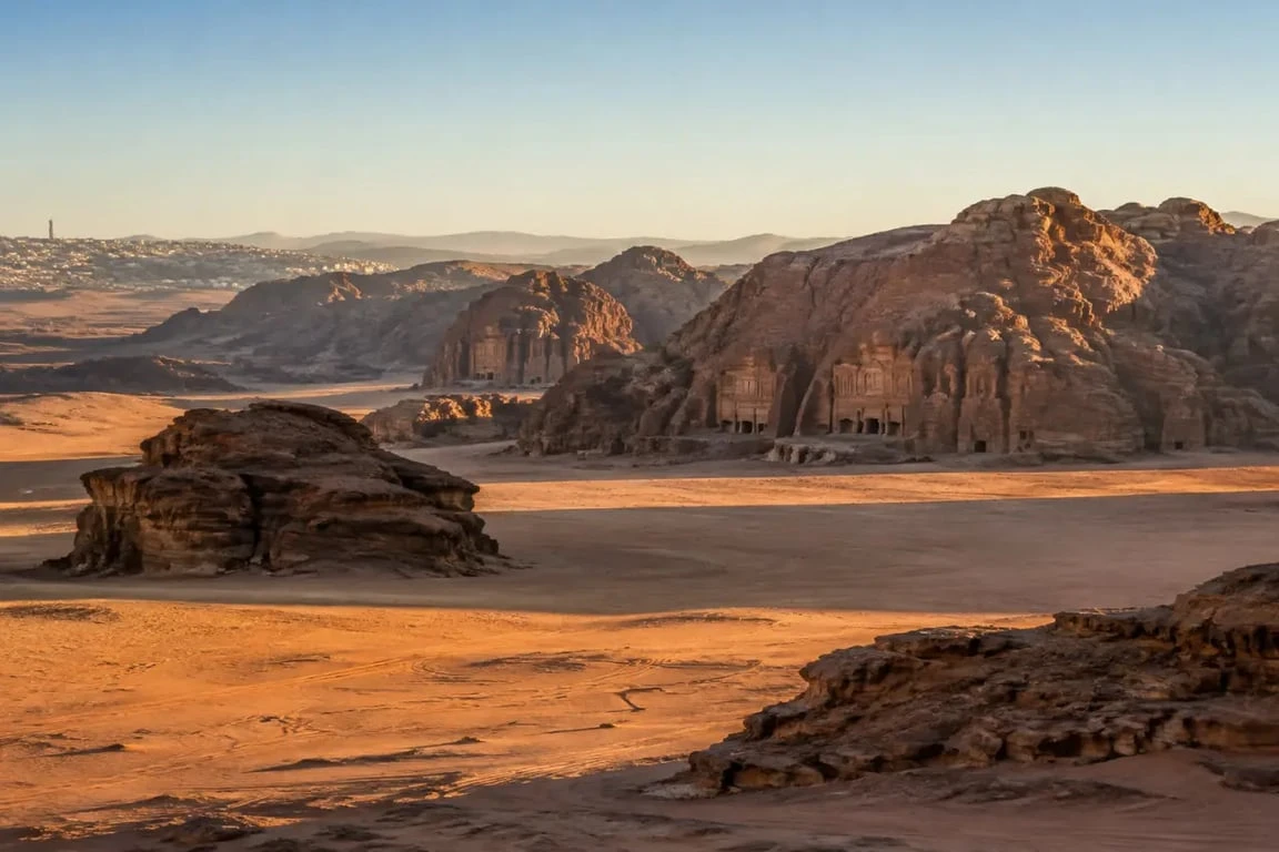 Conseils voyage Jordanie : panorama éditorial du Wadi Rum, de Pétra et d’Amman